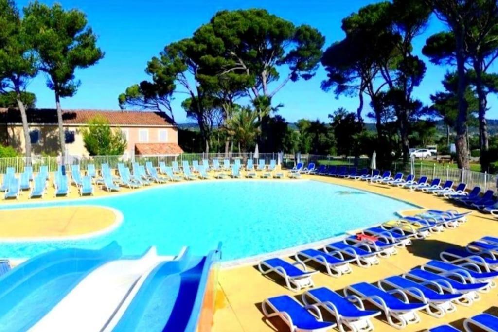 Villa L'Occitane Кальвисон Экстерьер фото